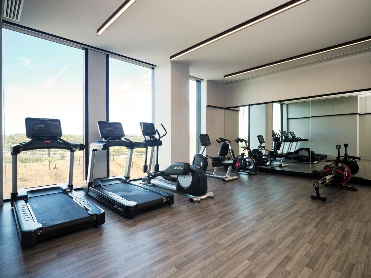 Hyatt Place Melbourne Caribbean Park Scoresby Exteriör bild