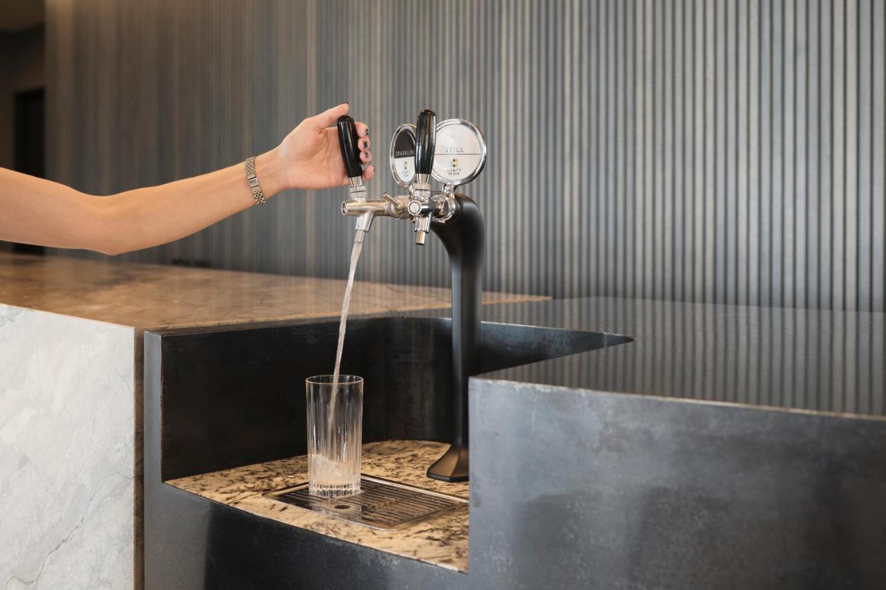 Hyatt Place Melbourne Caribbean Park Scoresby Exteriör bild