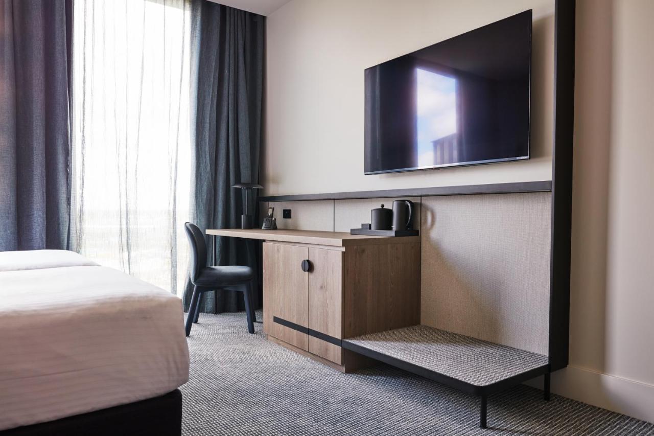 Hyatt Place Melbourne Caribbean Park Scoresby Exteriör bild
